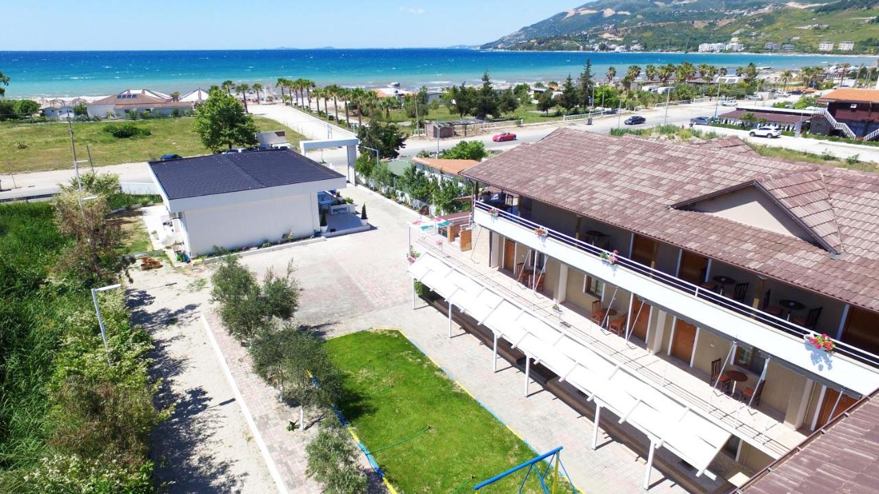 Dolce Italia Residence Radhimë Εξωτερικό φωτογραφία